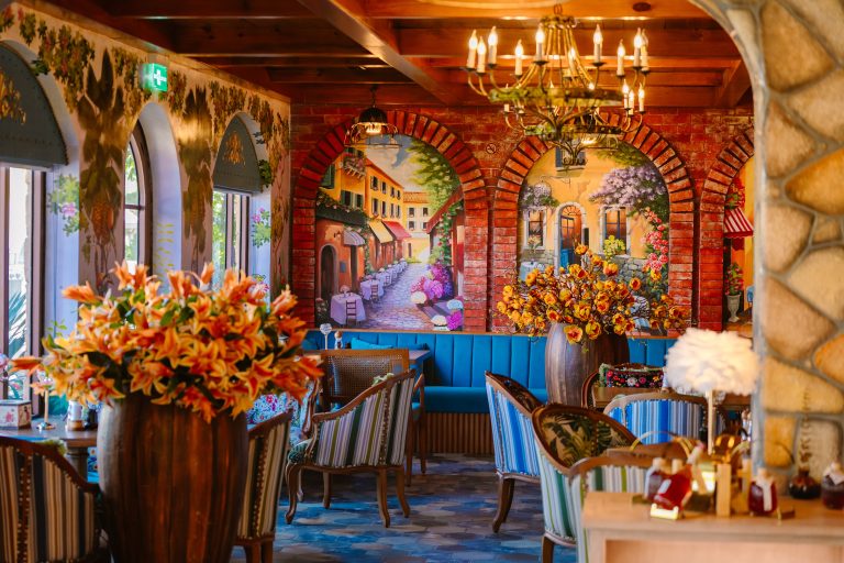 Dining table at Venice Café & Eatery