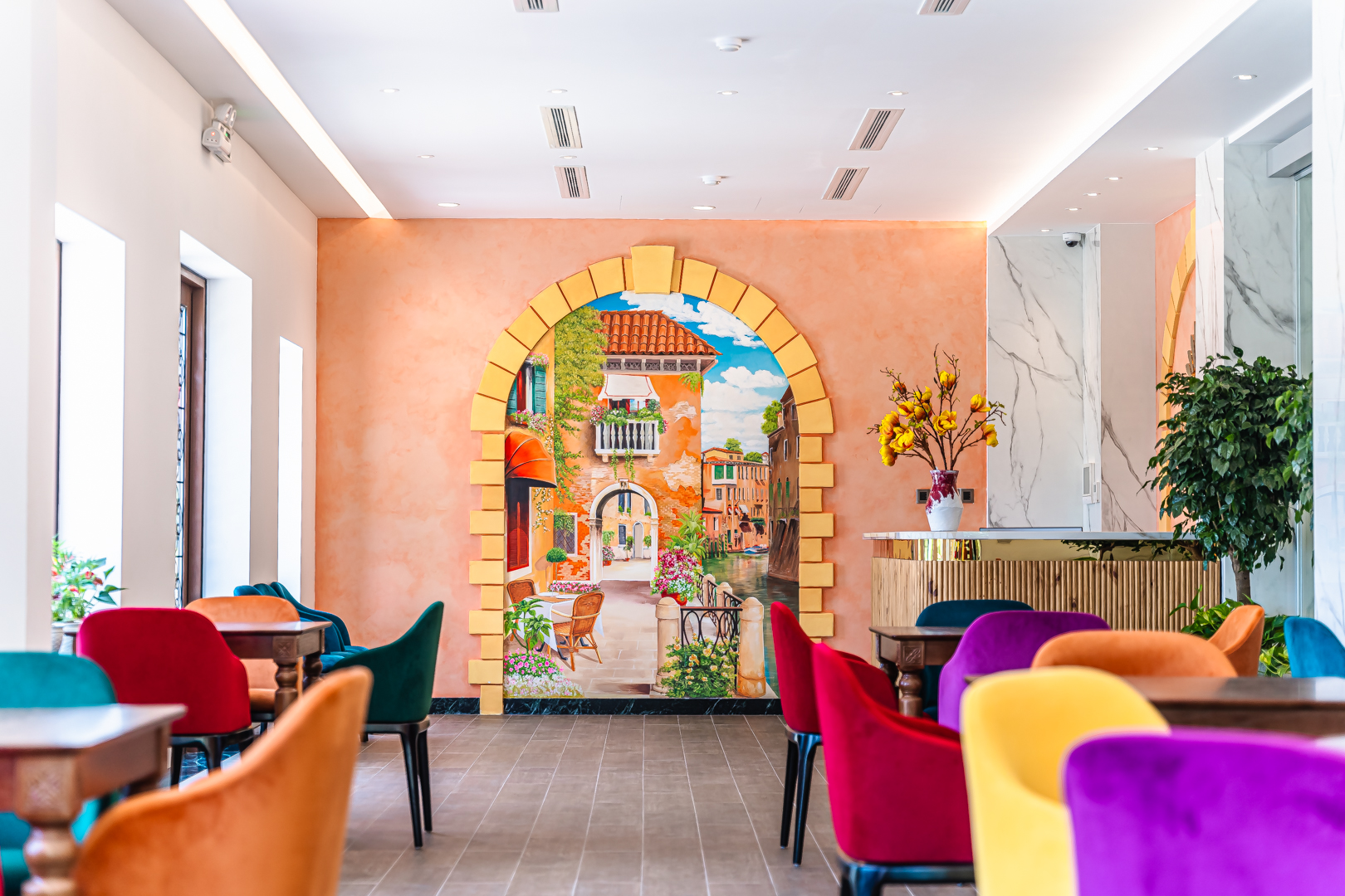 Roma Hotel Phu Quoc exterior facade, Sunset Town