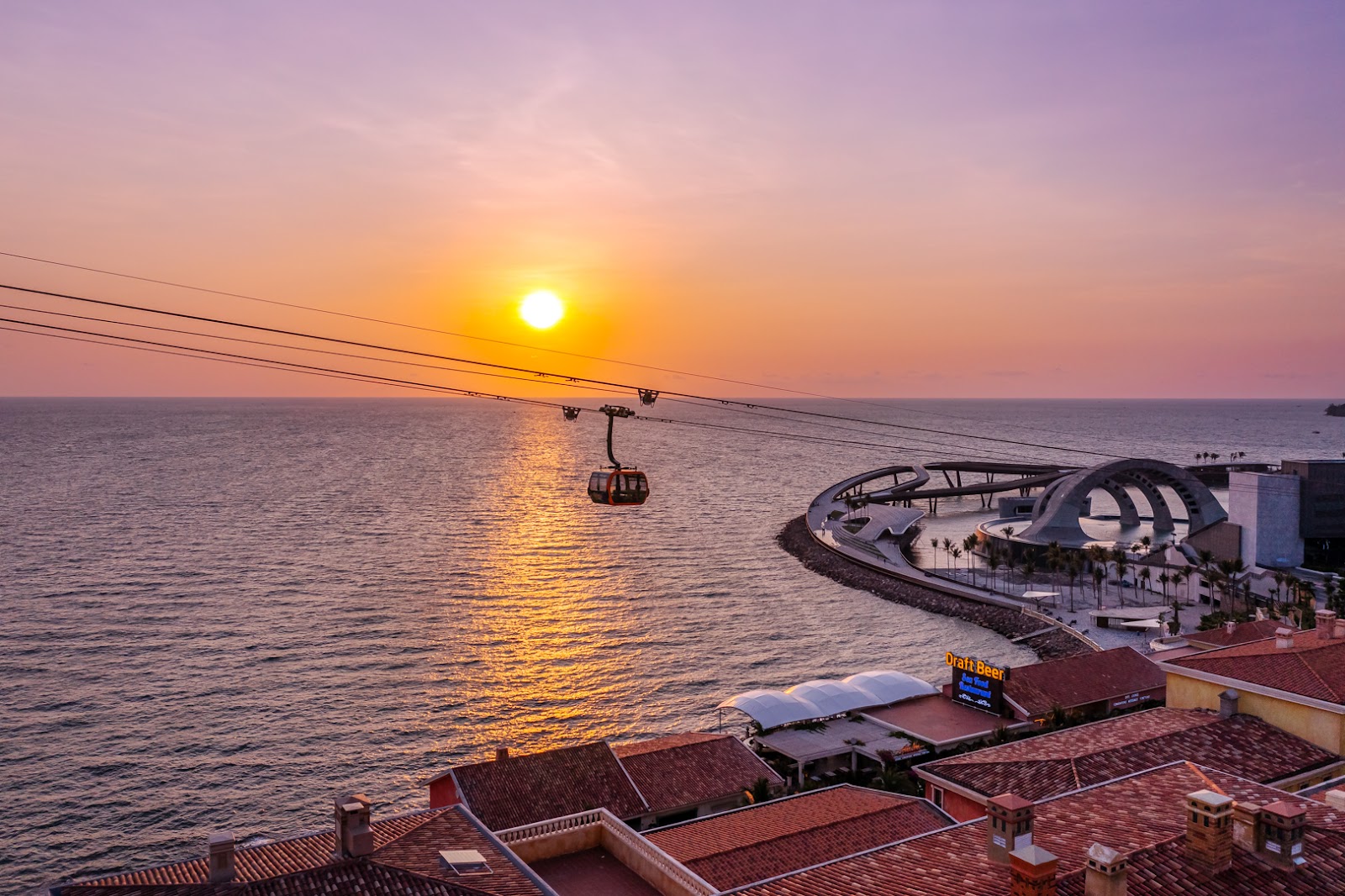 Hon Thom cable car at sunset seen from Sunset Town